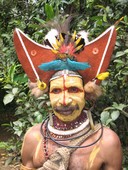 Papua Nová Guinea – kmen Huli – Tari